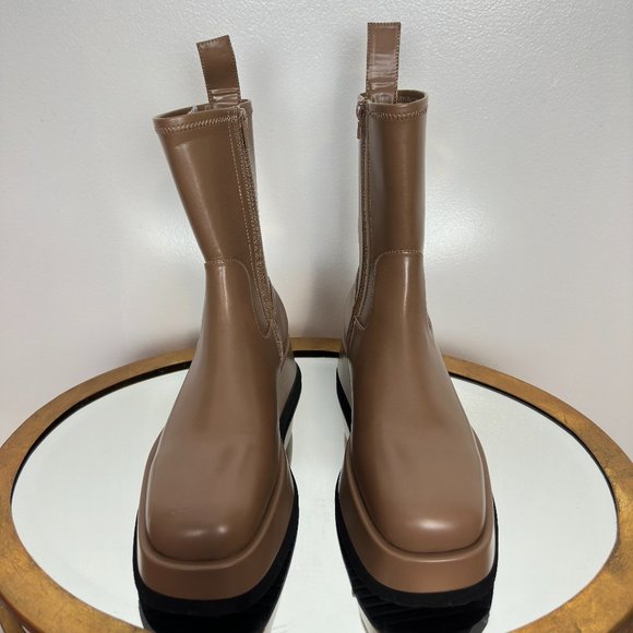 JEFFREY CAMPBELL Synth Platform Boot in Taupe Size US 8 - Picture 4 of 11